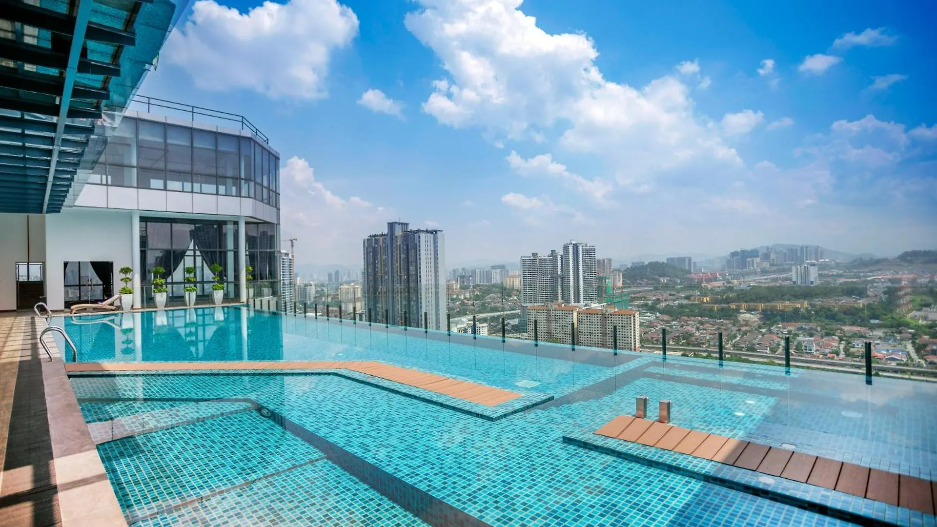 Novo Kuala Lumpur By Cobnb, Jalan Ampang 0*,